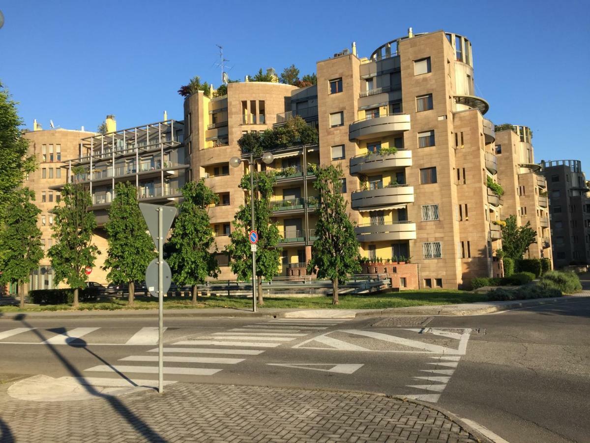 הוילה סאן דונאטו מילאנזה Cozy Penthouse מראה חיצוני תמונה
